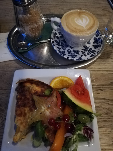 Café Cabriole - Ravintola-ala