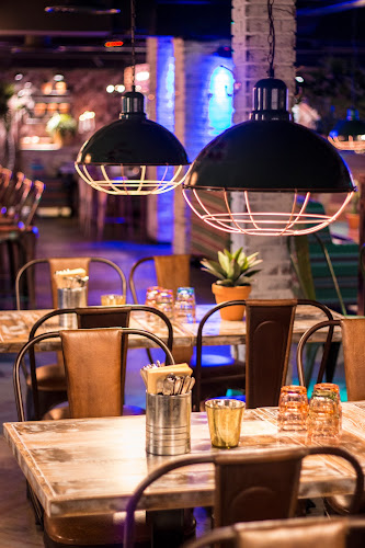 Amarillo, Kotka - Ravintola-ala