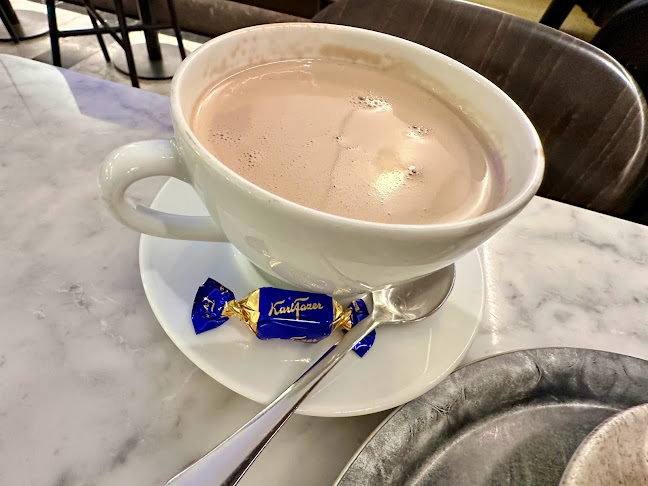 Comments and reviews of Fazer Café Kluuvikatu 3