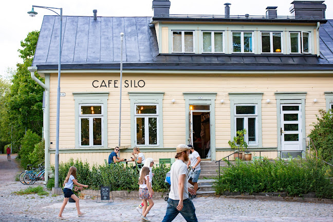 Suomenlinna C 10, 00190 Helsinki