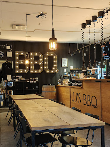 Comments and reviews of JJ's BBQ