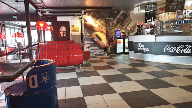 Bus Burger Salpakangas - Ravintola-ala