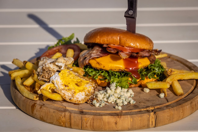 Opinii despre Las Vaskivesi grilli & cafe în Vaskivesi - Ravintola-ala