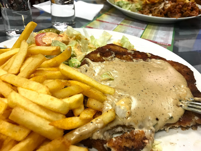 Amore Pizza Kebab - Ravintola-ala