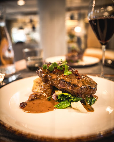 Reviews of Kitchen & Bar at Courtyard in Tampere - Ravintola-ala