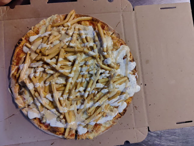 06 Tori Kebab-Pizzeria - Ravintola-ala