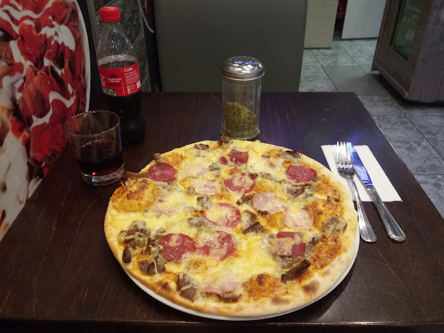 Comentarii opinii despre Aurora kebab & pizzeria