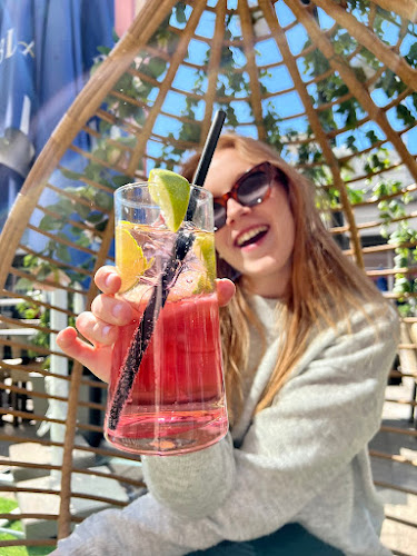 Comentarii opinii despre Café&Bar Zoomit