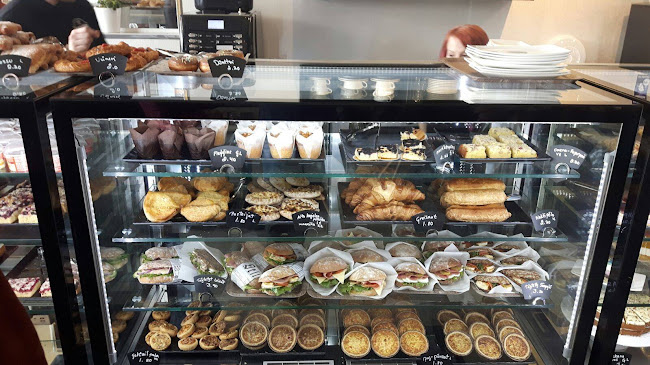 Hakafood Cafe - Ravintola-ala