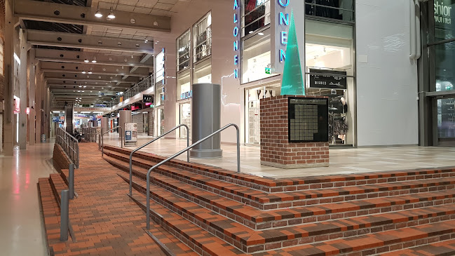 Comentarii opinii despre Kotipizza Pori Siltapuistonkatu (Kauppakeskus Puuvilla)