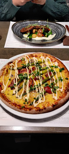 Comments and reviews of Rosso