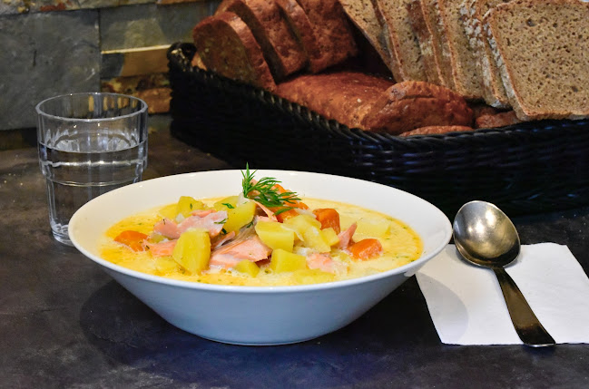 Opinii despre Heinosen Leipomo - Leipomokahvila ja myymälä Hiiskoskentie în Joensuu - Ravintola-ala