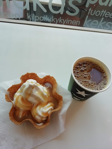 Opinii despre Hesburger Kuninkaanhaka în Pori - Ravintola-ala