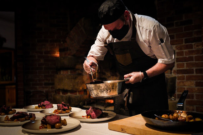 Ravintola Kuninkaan Lohet - Vanha Viilatehdas Phone number