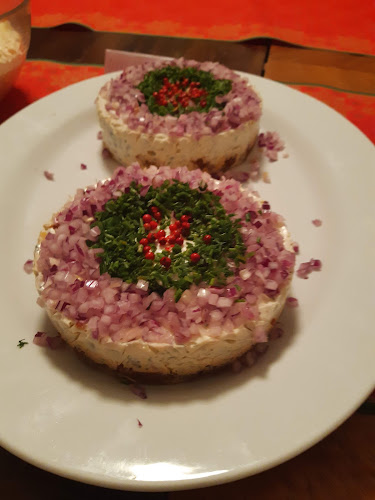 Opinii despre Ruokaräätäli în Vantaa - Ravintola-ala