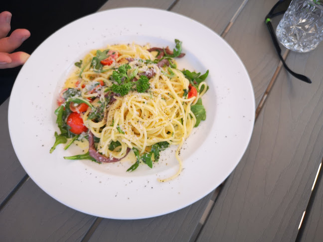 Comentarii opinii despre Tackork Gård & Marina