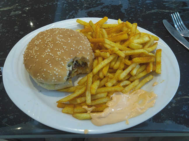 Comentarii opinii despre Hepokulta Kebab & Pizzeria