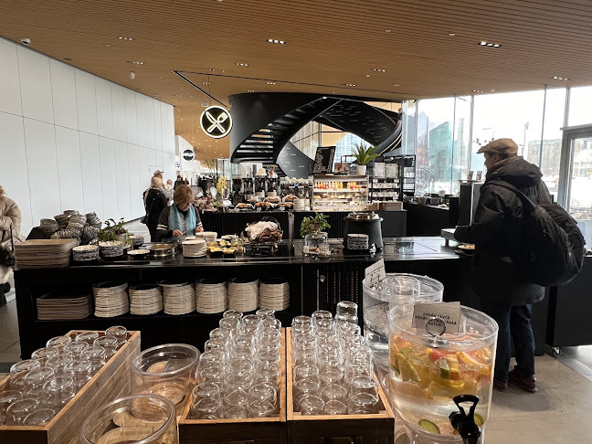 Ravintola Food & Co - Oodi - Ravintola-ala