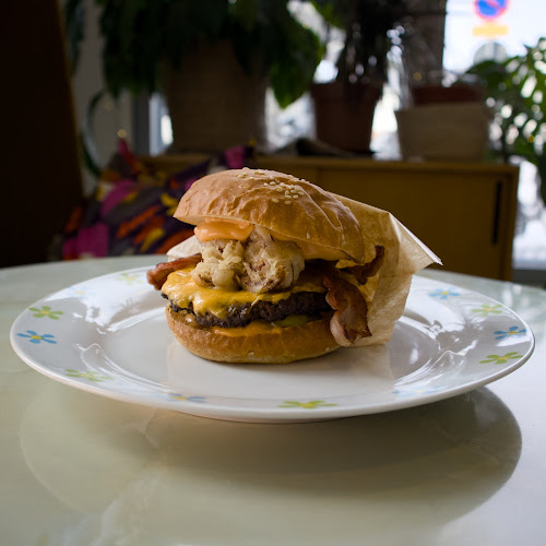 Tuba Food & Lounge - Ravintola-ala