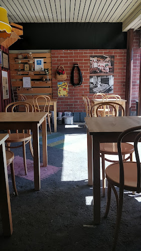 Comentarii opinii despre Pekka Heikkinen & Kumpp.