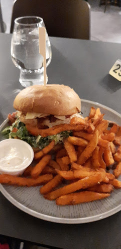 Itsenäisyydentie 15, 38200 Sastamala