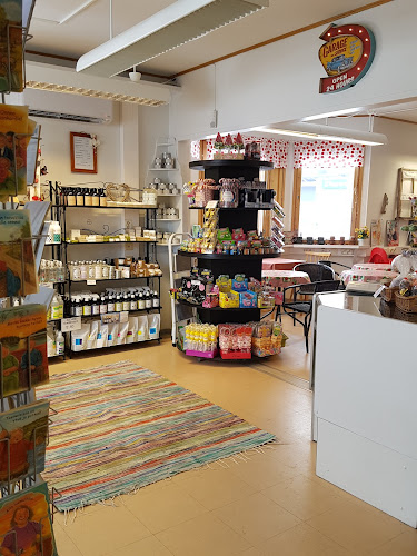 Kyläkahvila ja kirppis Iisi - Oulu - Oulu