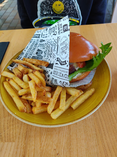 Mustikkamaanpolku 12, 00570 Helsinki