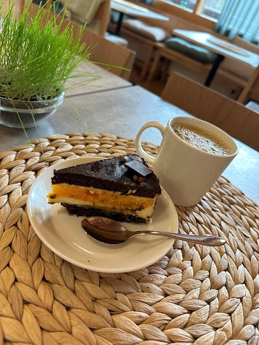 Järvikahvila - Aulangon Luontoliikuntakeskus - Hämeenlinna