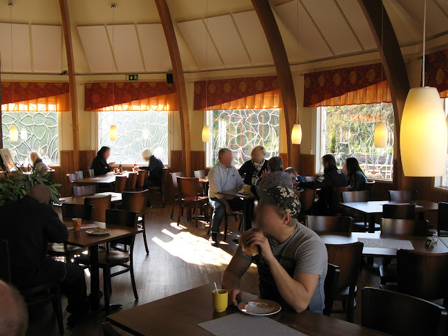 Kahvilaravintola Ykköspesä