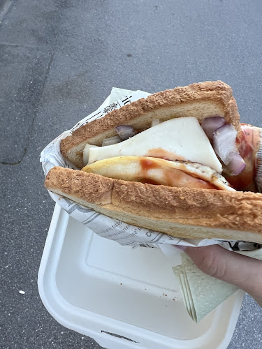 Comentarii opinii despre MAXI - BURGER