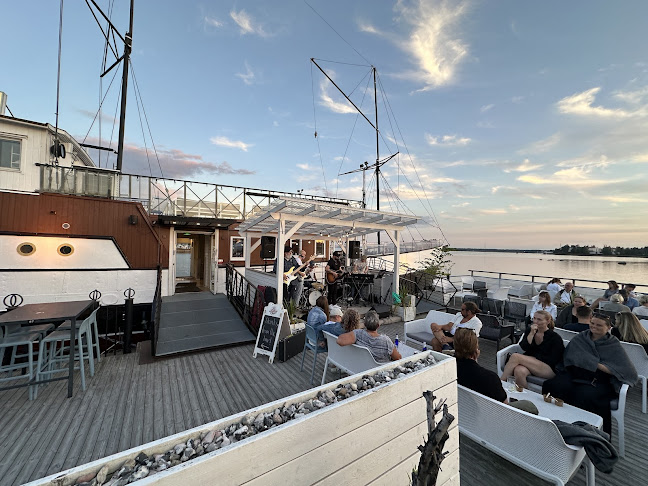 Sininen tie 1, 65100 Vaasa