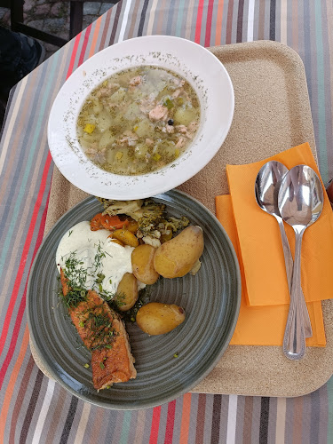 Välikatu 6, 06100 Porvoo