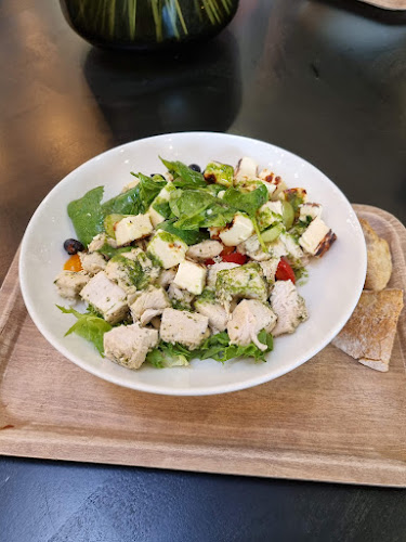 Opinii despre Aroma Bageri & Konditori GW Galleria în Vaasa - Ravintola-ala