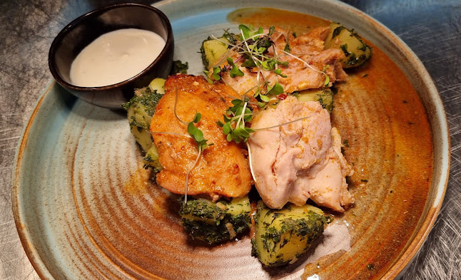 The Pantry Ruoholahti Phone number