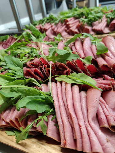 Pitopalvelu KHAN'S lunch & catering - Ravintola-ala