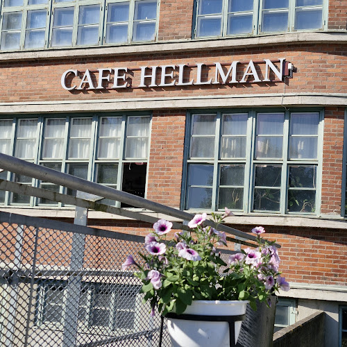 Cafe Hellman