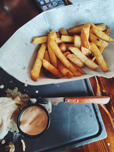 Välimerenkatu 24, 00220 Helsinki