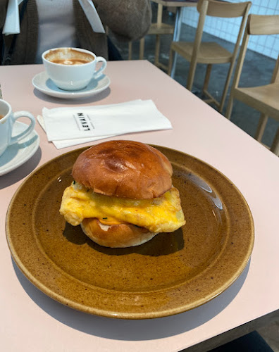 Restaurant and Bakery Levain - Ravintola-ala