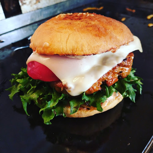 PIZZA & BURGER Koli Kahvio Pohjoinen tarina