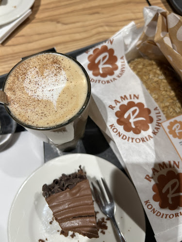 Opinii despre Rami Visulahti (Ramin Konditoria Kahvila Oy) în Mikkeli - Ravintola-ala