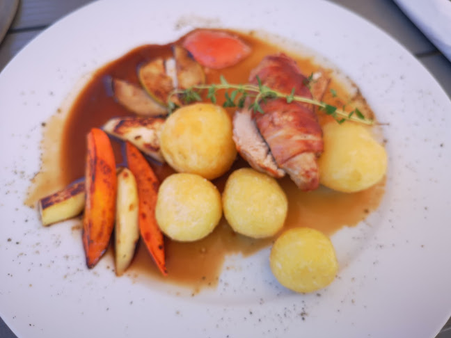 Opinii despre Tackork Gård & Marina în Nauvo - Ravintola-ala