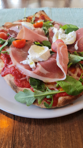 Comentarii opinii despre Levanto Pizza & Birra