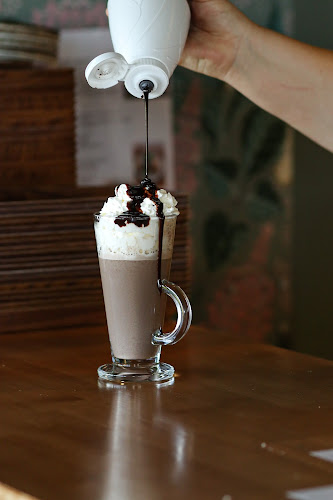 Café & Bar KATTO - Ravintola-ala