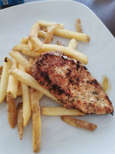 Opinii despre Kahvila-ravintola Hiidenpirtti în Koisjärvi - Ravintola-ala