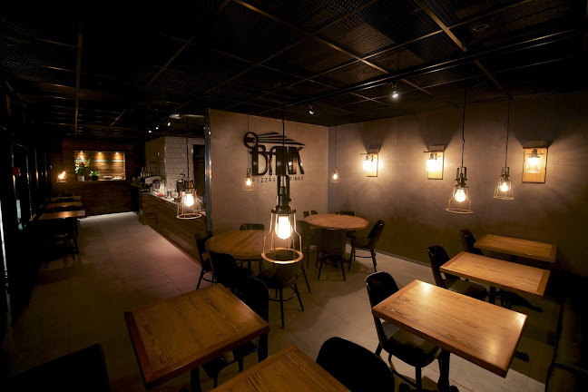 Mr. Bank Pizzas & Drinks