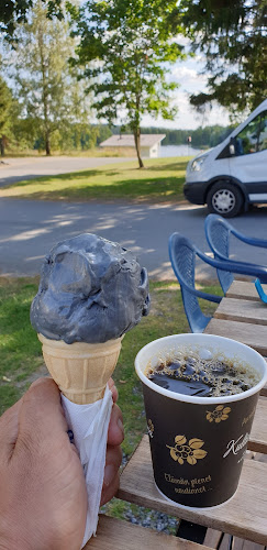 Comentarii opinii despre Kiikan jäätelökioski