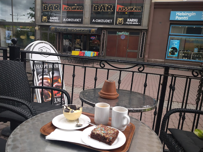 Petras Cafe