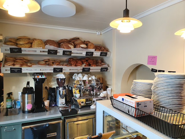 Puhuri by Patisserie Teemu Aura - Ravintola-ala