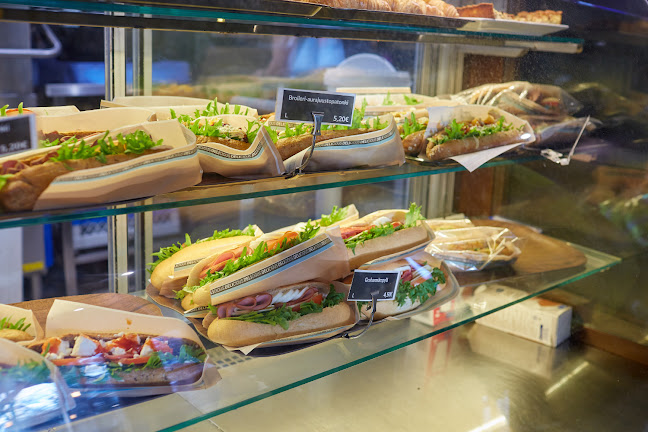 Comentarii opinii despre Heinosen Leipomo - Kahvila - myymälä Kanervala