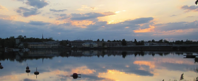 Jungman Restaurant Café Bar - Ravintola-ala